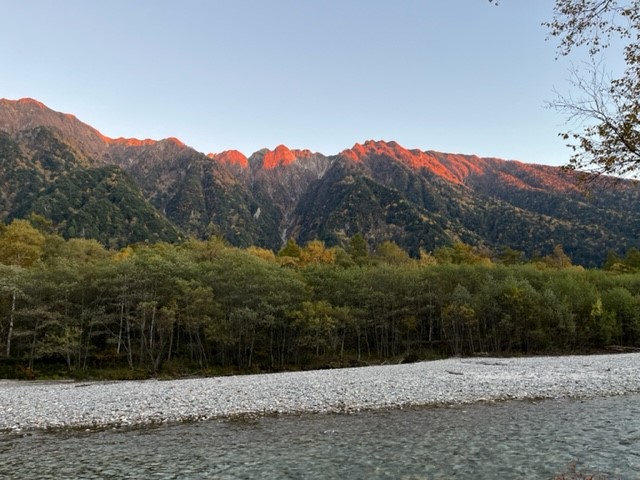 夕方には鮮やかなアーベントロートが見えることも