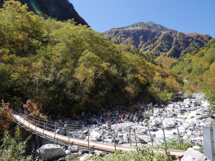 さすがにこの時期はたくさんの登山者がいました。