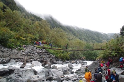 それでも沢山の登山者でにぎわっていました。