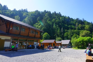 沢山の人でにぎわっていました＾＾