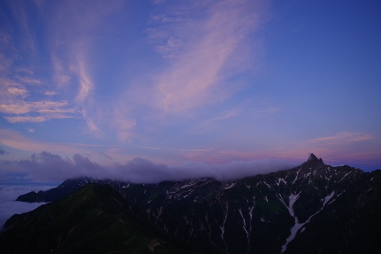 上高地方面には雲海が広がっていました。