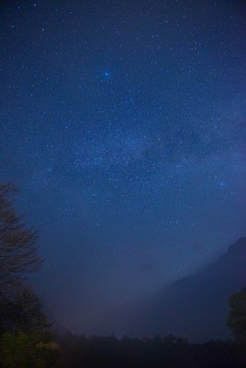 2017.05.22　23：30頃の夏の大三角形